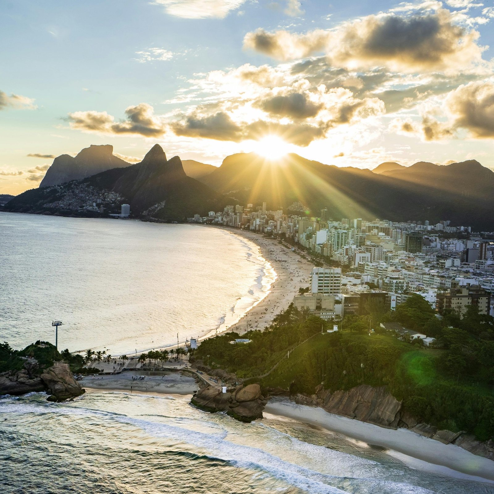 Brazil Travel Guide - Ipanema Beach