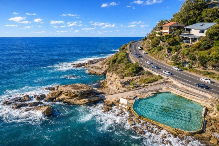 Sydney Harbour walks - Coastal path with ocean pool, cliffs, and scenic shoreline views