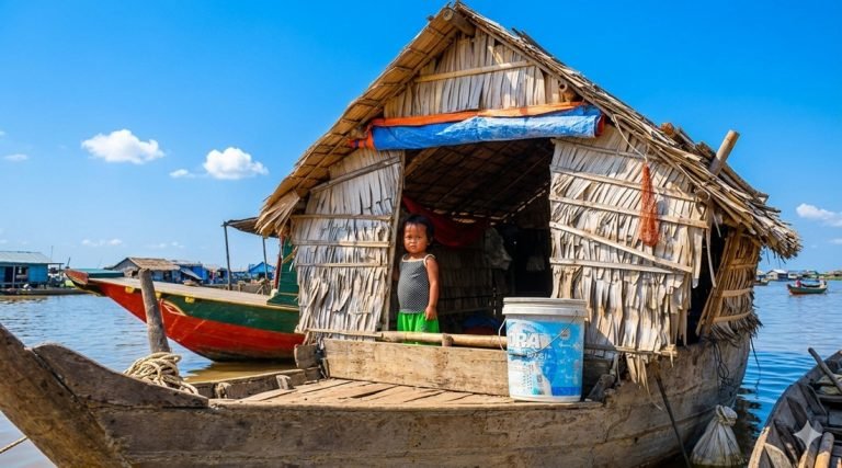 tonle sap floating village houseboat home cambodia lake life