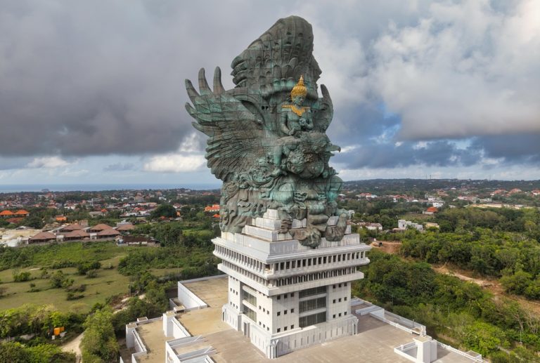 Where to stay in Bali near Garuda Wisnu Kencana, cultural landmarks, and scenic viewpoints