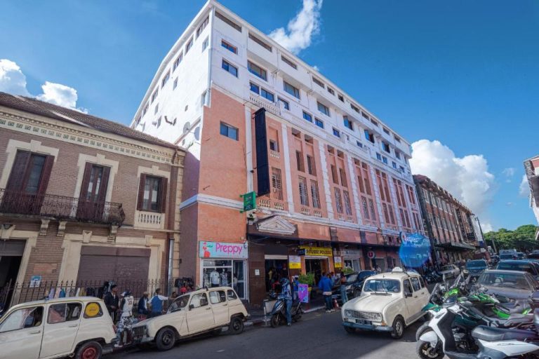 Hôtel Le Pousse Pousse à Antaninarenina dans le centre-ville d’Antananarivo à Madagascar
