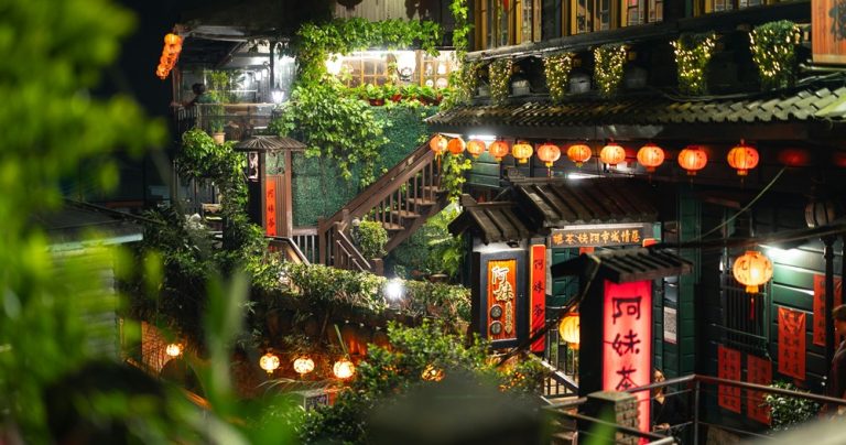 Traditional tea house during a Jiufen and Shifen day trip in Taiwan Caption: Description: