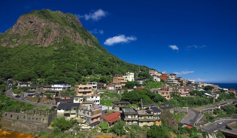 Mountain landscape during a Jiufen and Shifen day trip in northern Taiwan