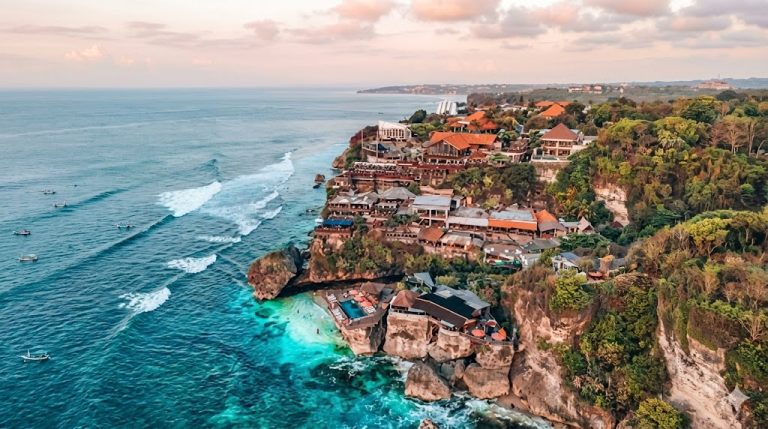Aerial view of Single Fin and Uluwatu's surf coastline featured in this Uluwatu travel guide