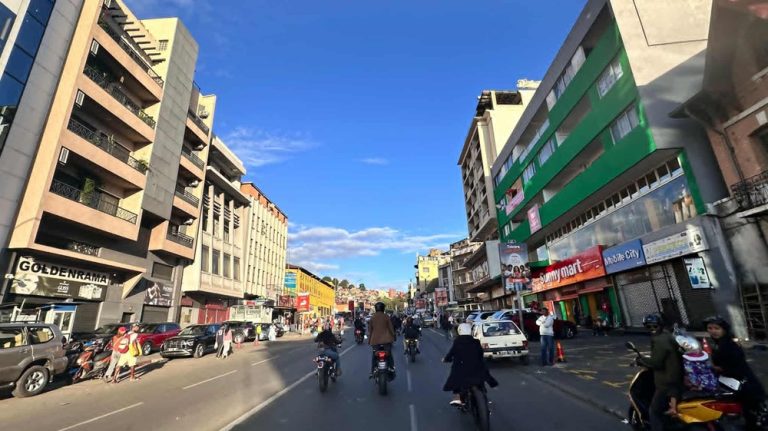 Things to do in Antananarivo - street scene in central Madagascar's capital