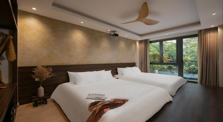 Spacious twin room at Brilliant Nature Suites & Spa in Hanoi, a comfortable mid-range hotel in the Old Quarter