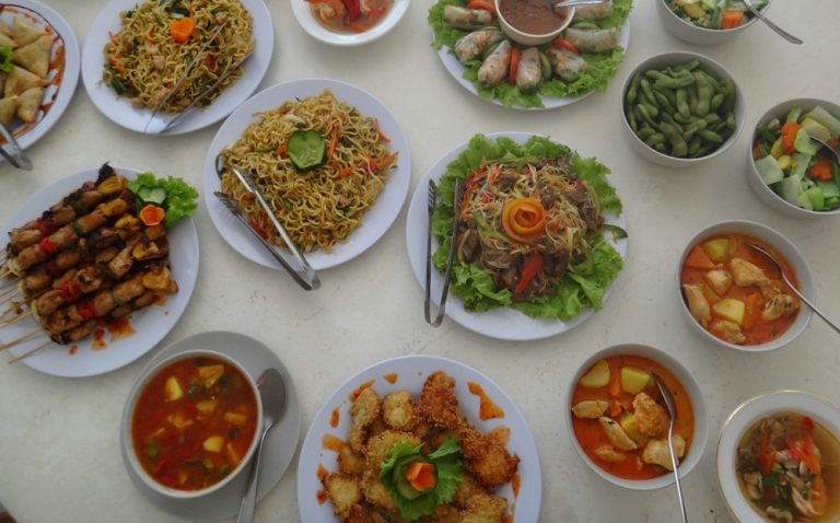 Things to do in Hoi An include tasting Vietnamese food and local dishes during your visit to the city.