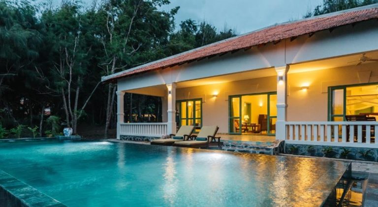 Private villa with an infinity pool at Poulo Condor Boutique Resort & Spa in Con Dao, surrounded by lush tropical forest. Caption: Description: